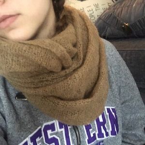 Wilfred wool infinity scarf